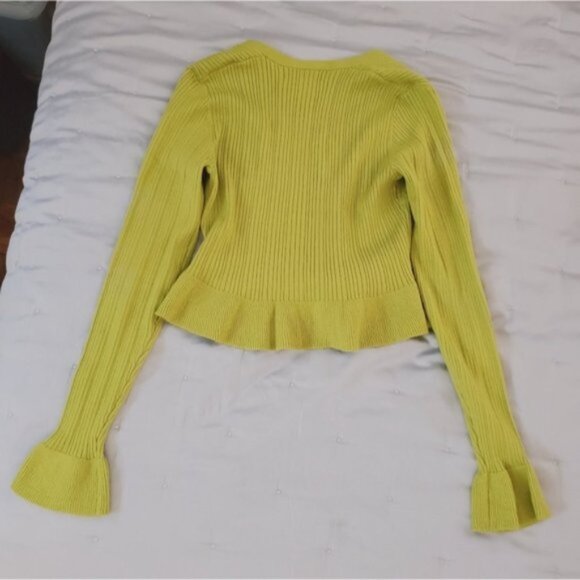 HAPPILY GREY Bell Sleeved Green Cardigan - Picture 7 of 13